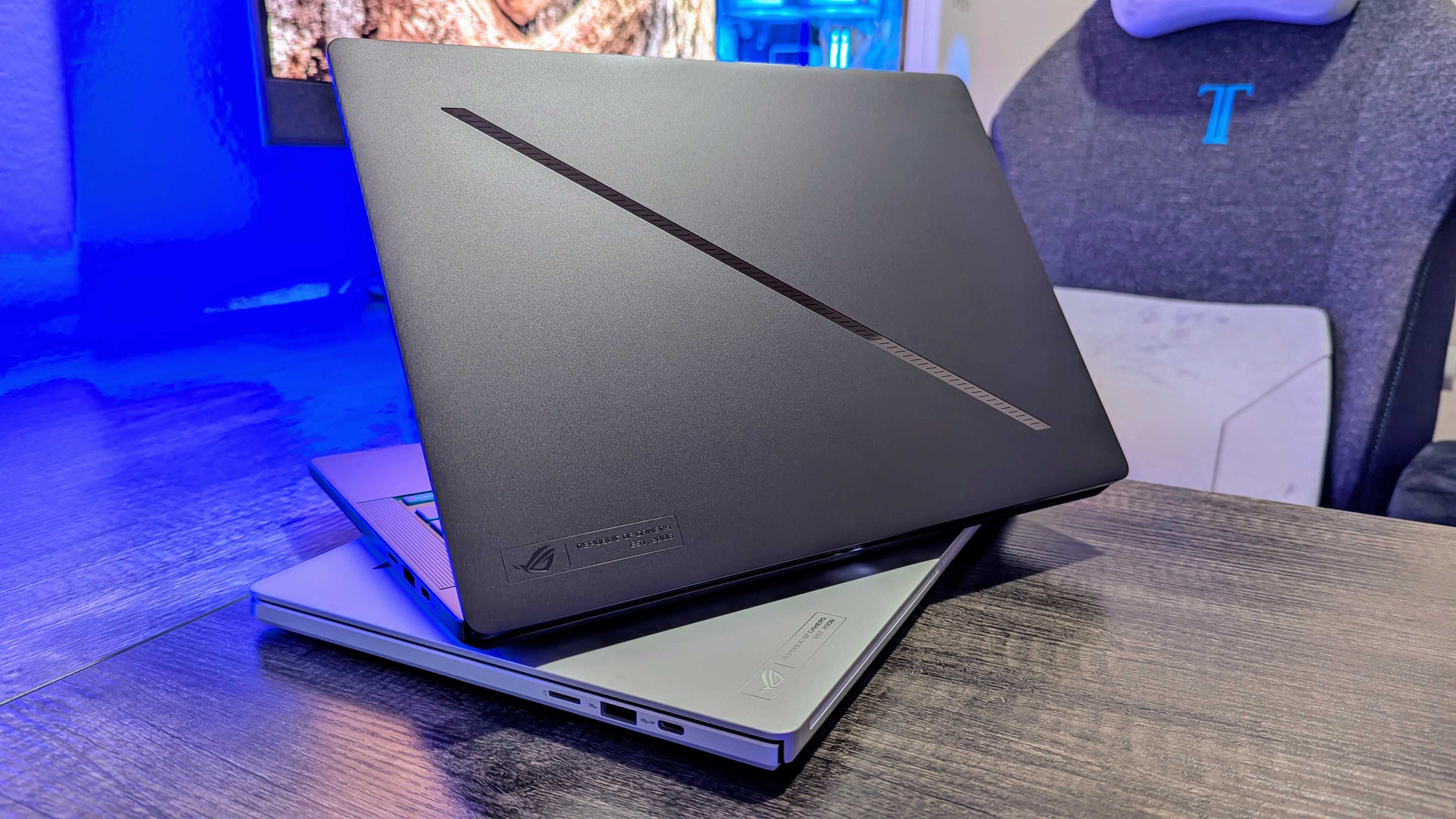Image of the ASUS ROG Zephyrus G14 (2025) gaming laptop.