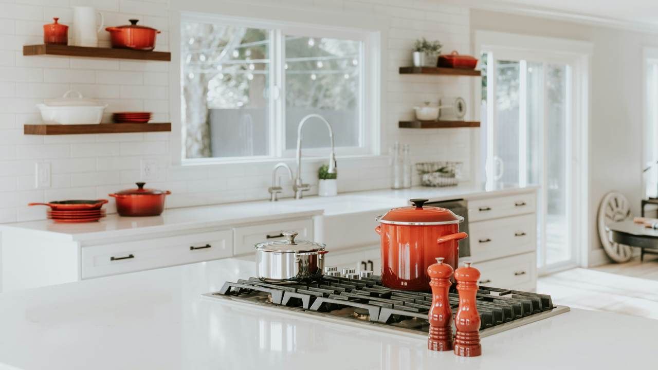 Kitchen storage