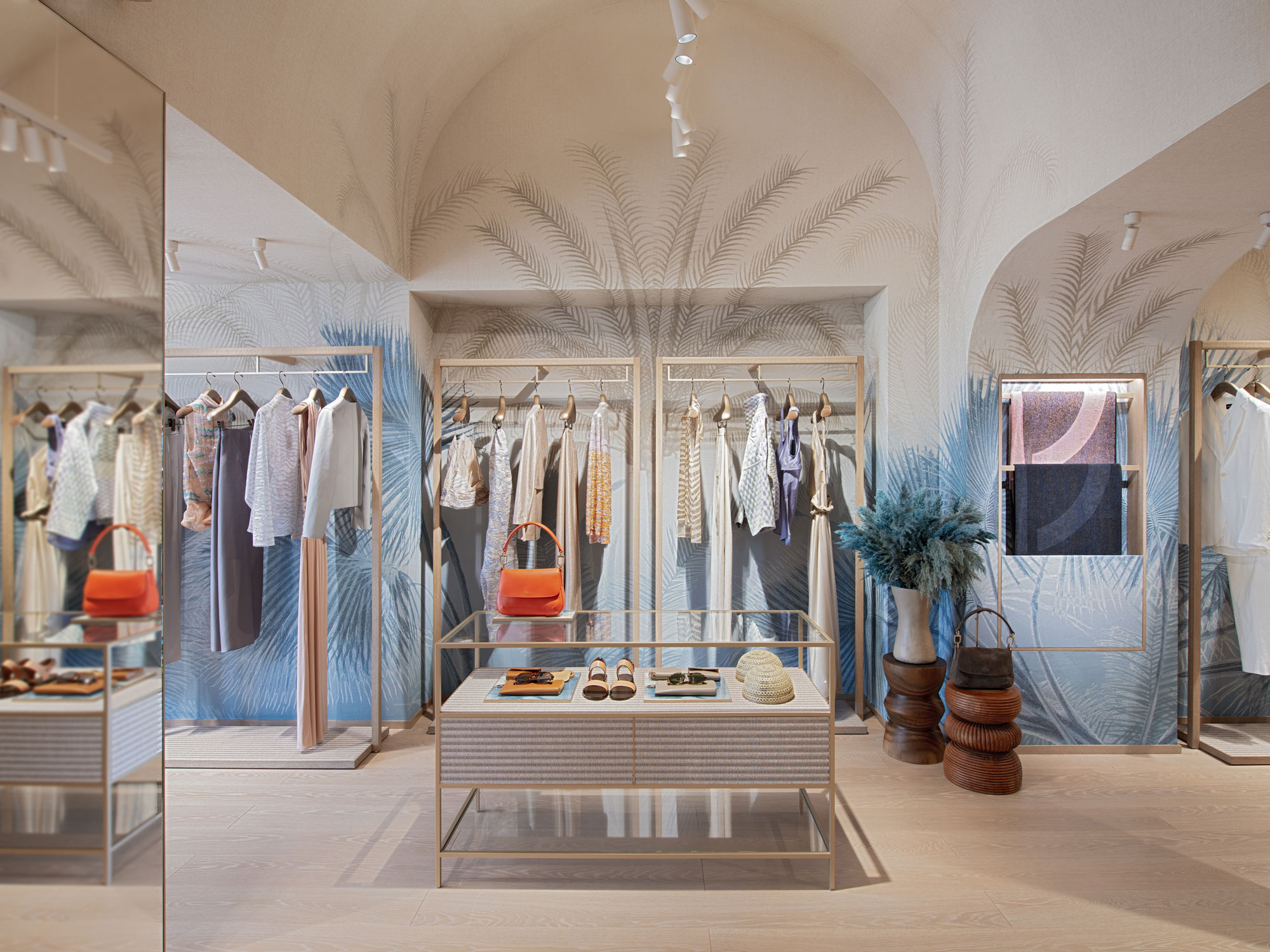 a photo of the new Armani boutique in Capri