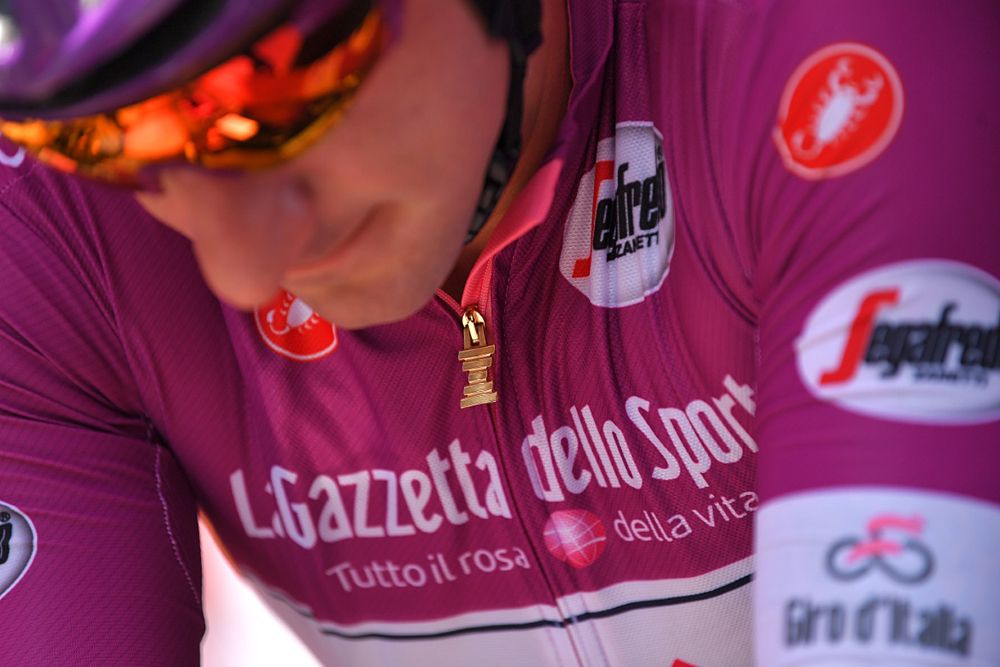 Points leader Elia Viviani (Quick-Step Floors) at the start of stage 18 at the Giro d'Italia
