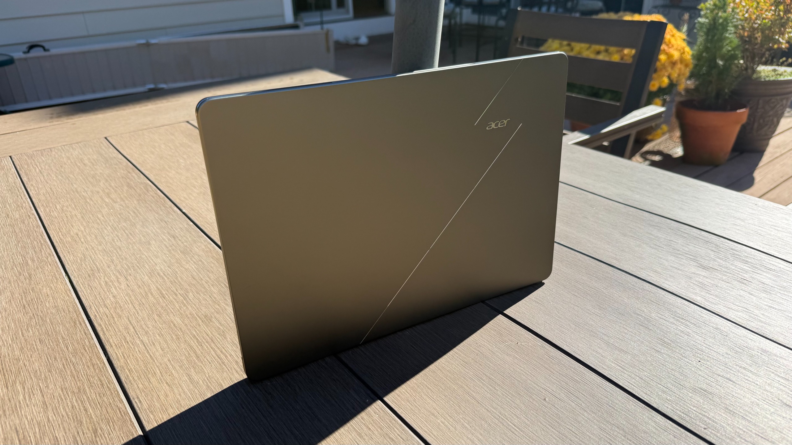 The Acer Swift Air 14 is attractive in its various colors. The reviewed model came in Sage green.