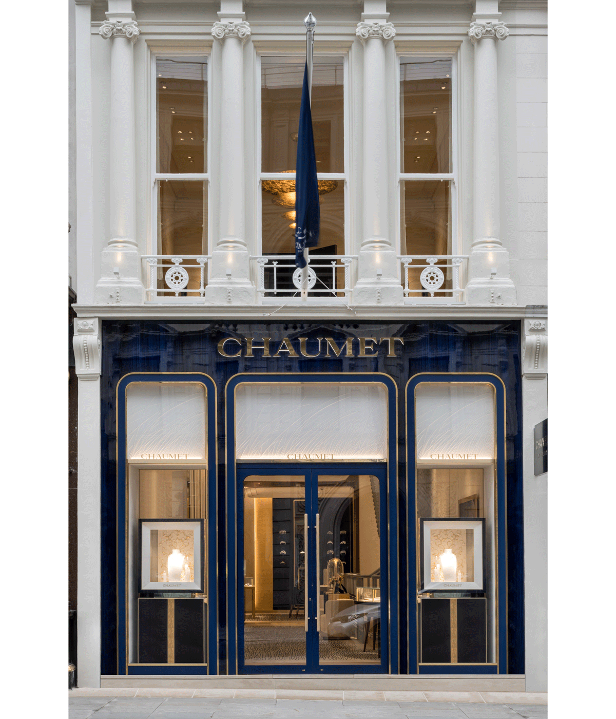 London’s Chaumet boutique nods to Parisian design codes