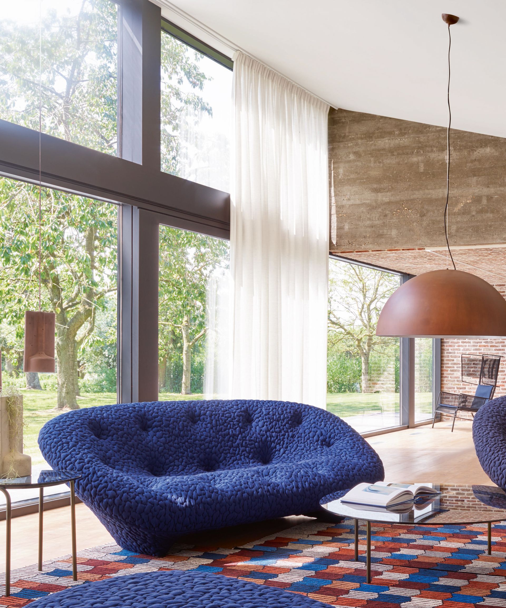 The retro sofa makes a comeback – here's how to style it in your living room | Livingetc