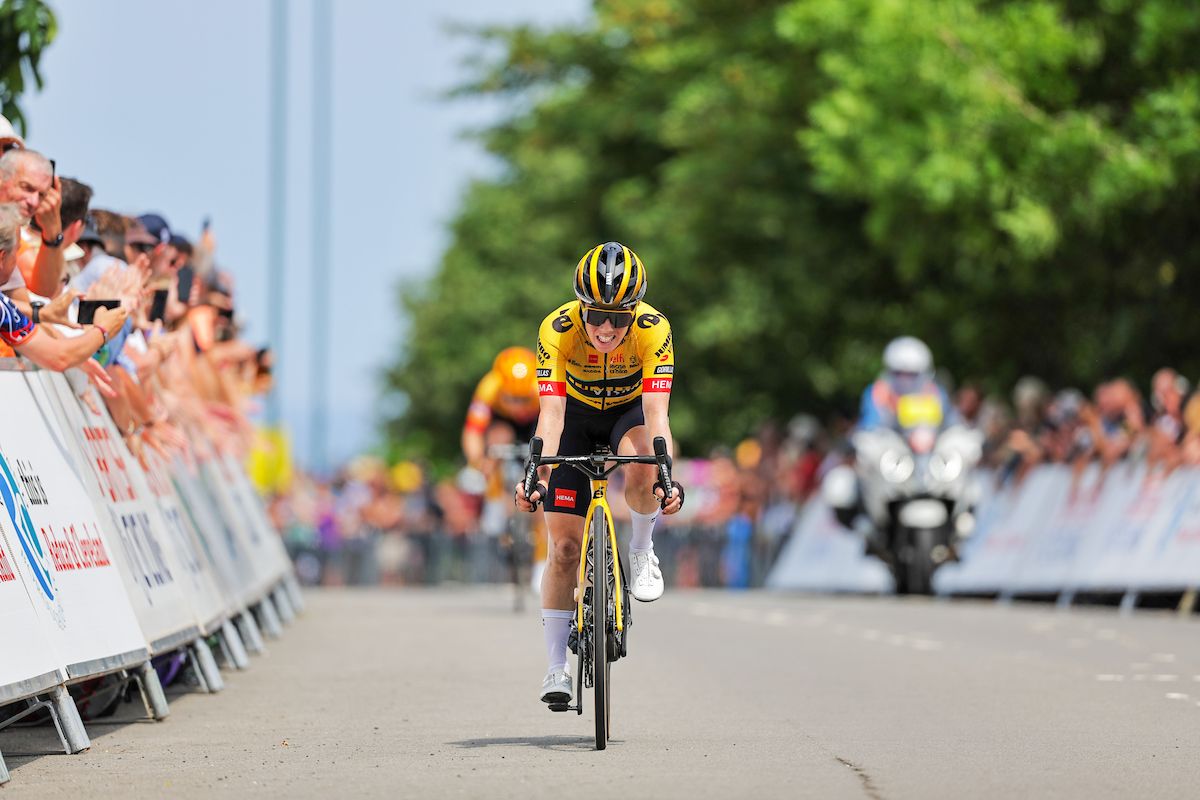 Picture by Alex Whitehead/SWpix.com - 25/06/2023 - Cycling - 2023 British National Road Championships - Saltburn-by-the-Sea, North Yorkshire, England - Women&acirc;s Road Race - Anna Henderson of Team Jumbo-Visma finishing third