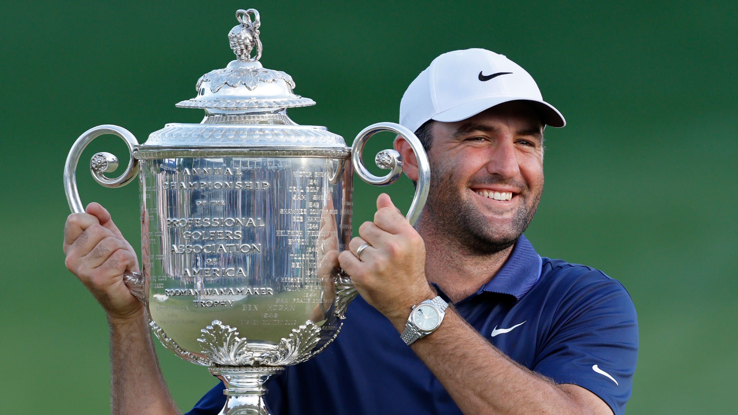 Scottie Scheffler with the PGA Championship trophy