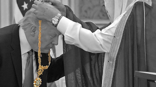 White, Black-and-white, Cope, Tradition, Religious institute, Pope, Religious item, Event, Priesthood, Ceremony,