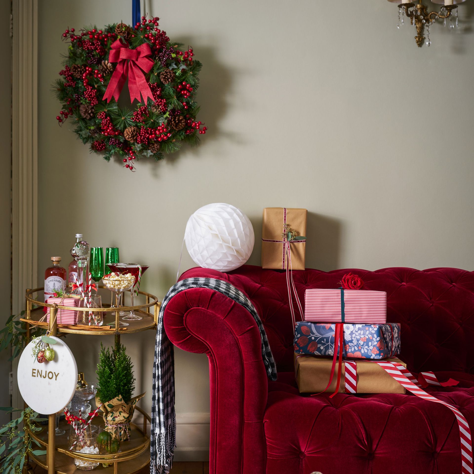 Pengaturan Natal Wayfair