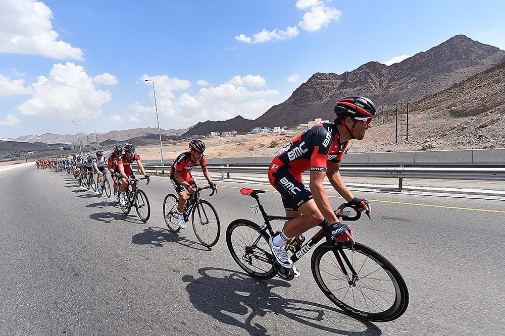 The BM team lead the chase
