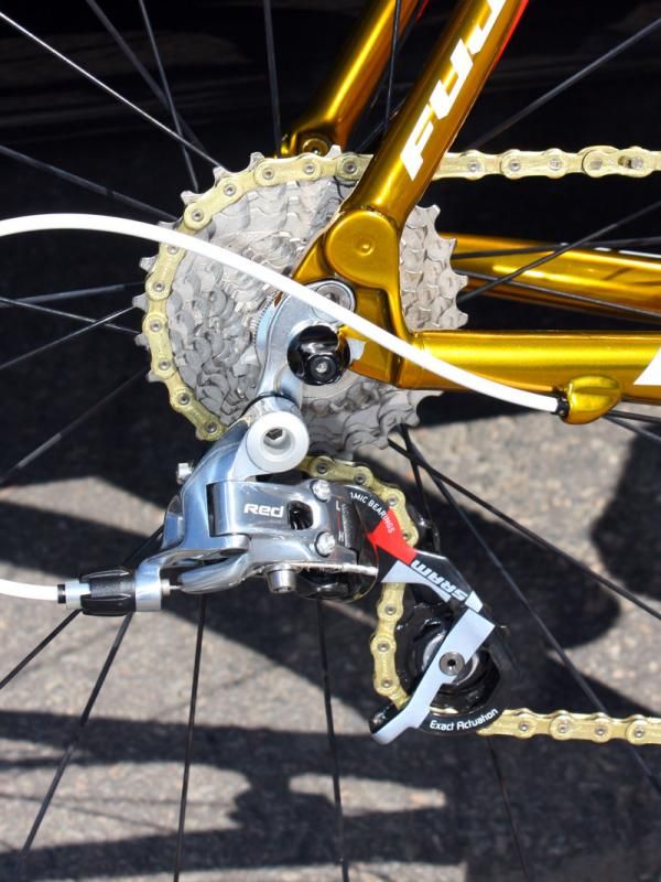 The chunky two-piece aluminum dropouts provide the anchor point for the SRAM Red rear derailleur.