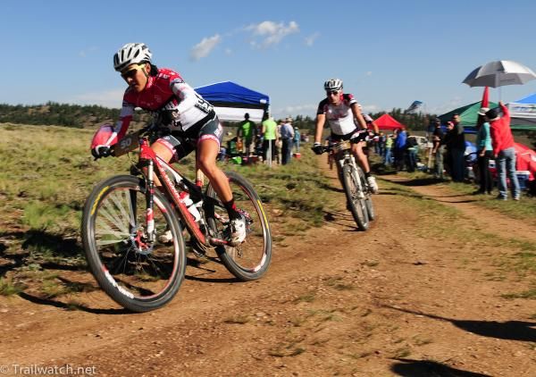 Pua Mata (Sho-Air Specialized) makes the turn up Columbine Road