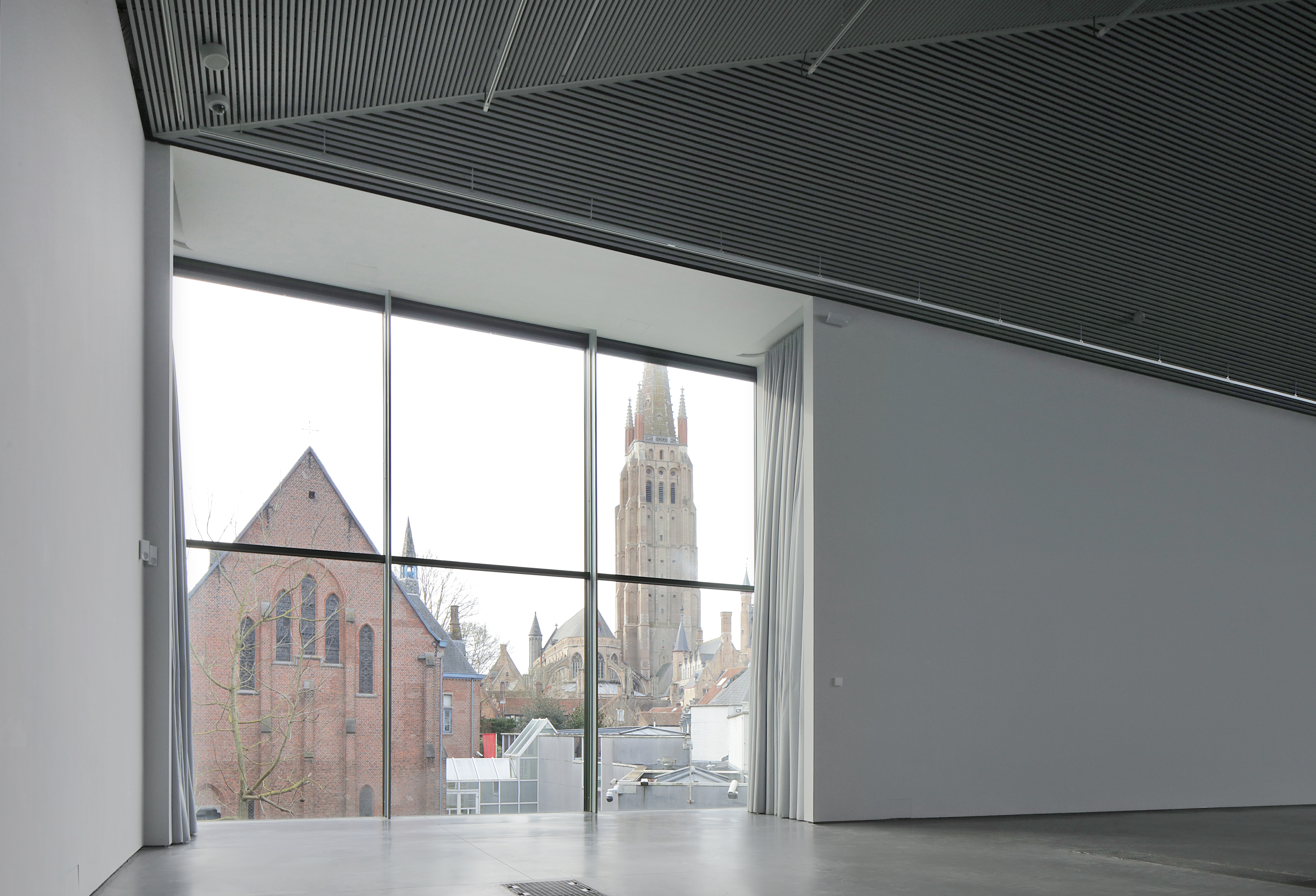 BRUSK exhibition hall in Bruges by Robbrecht en Daem