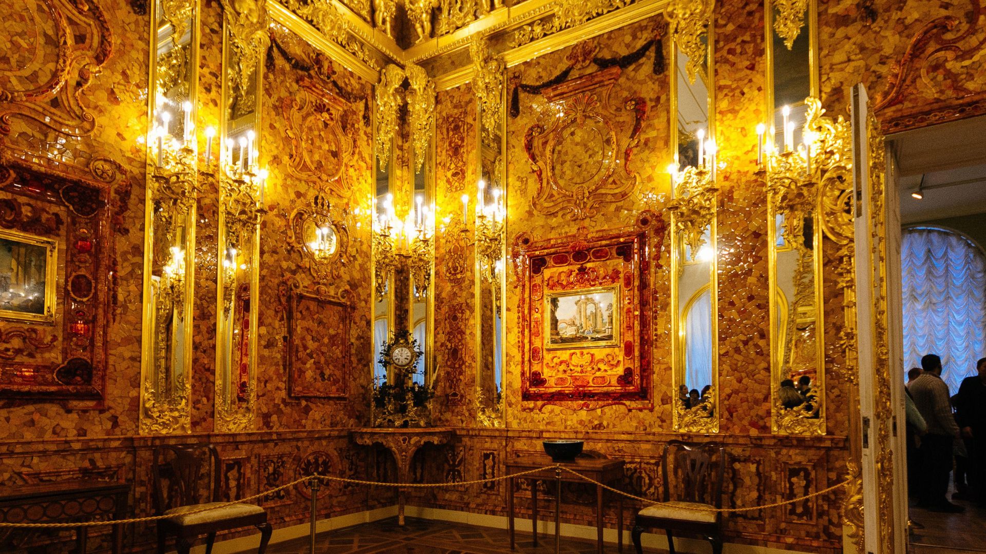 A recreation of the Russian Amber Room