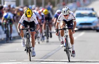 Lizzie Armitstead and Emma Johansson sprint for the win at 2016 Tour of Flanders Women