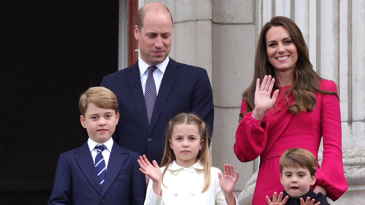 prince william prince george princess charlotte 1401344087