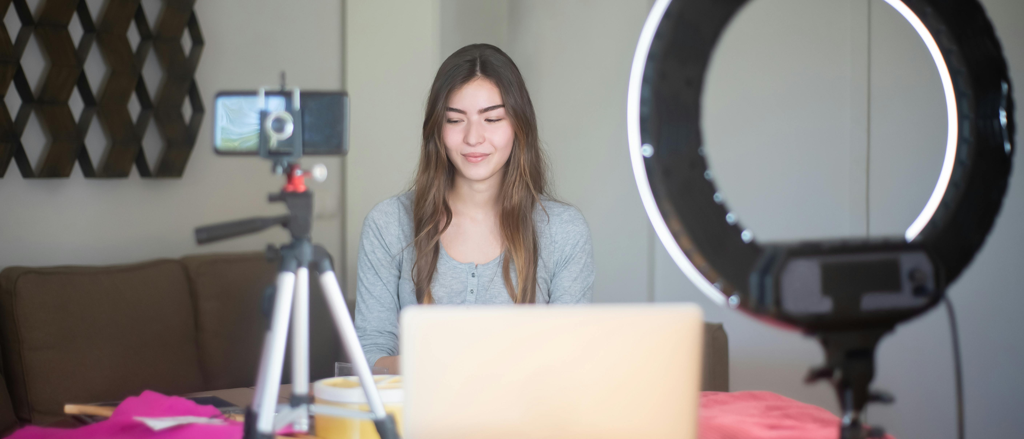 I tried 7 video hosting and streaming services and here's my favorite one for PPV projects