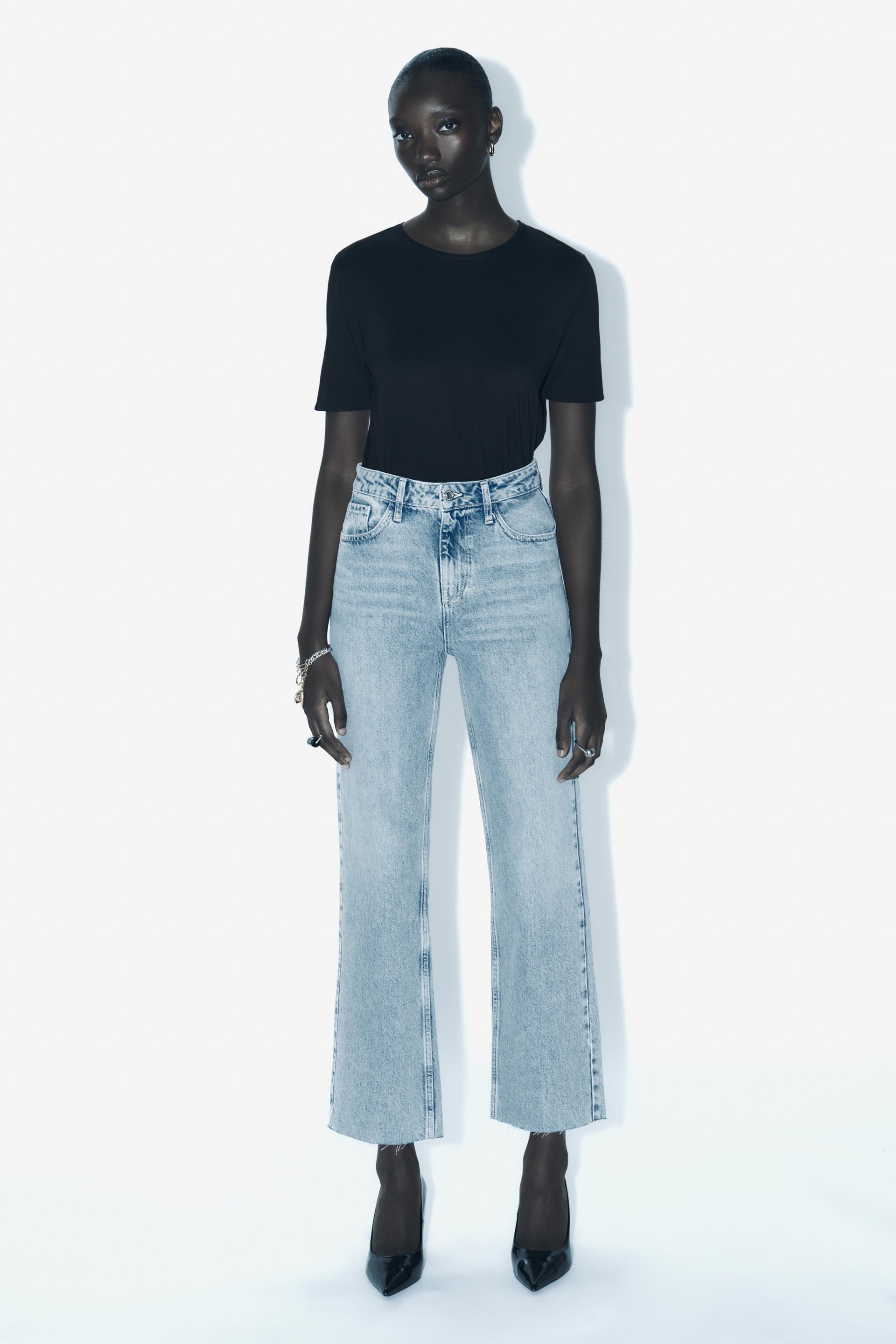 Z1975 High-Rise Straight Jeans