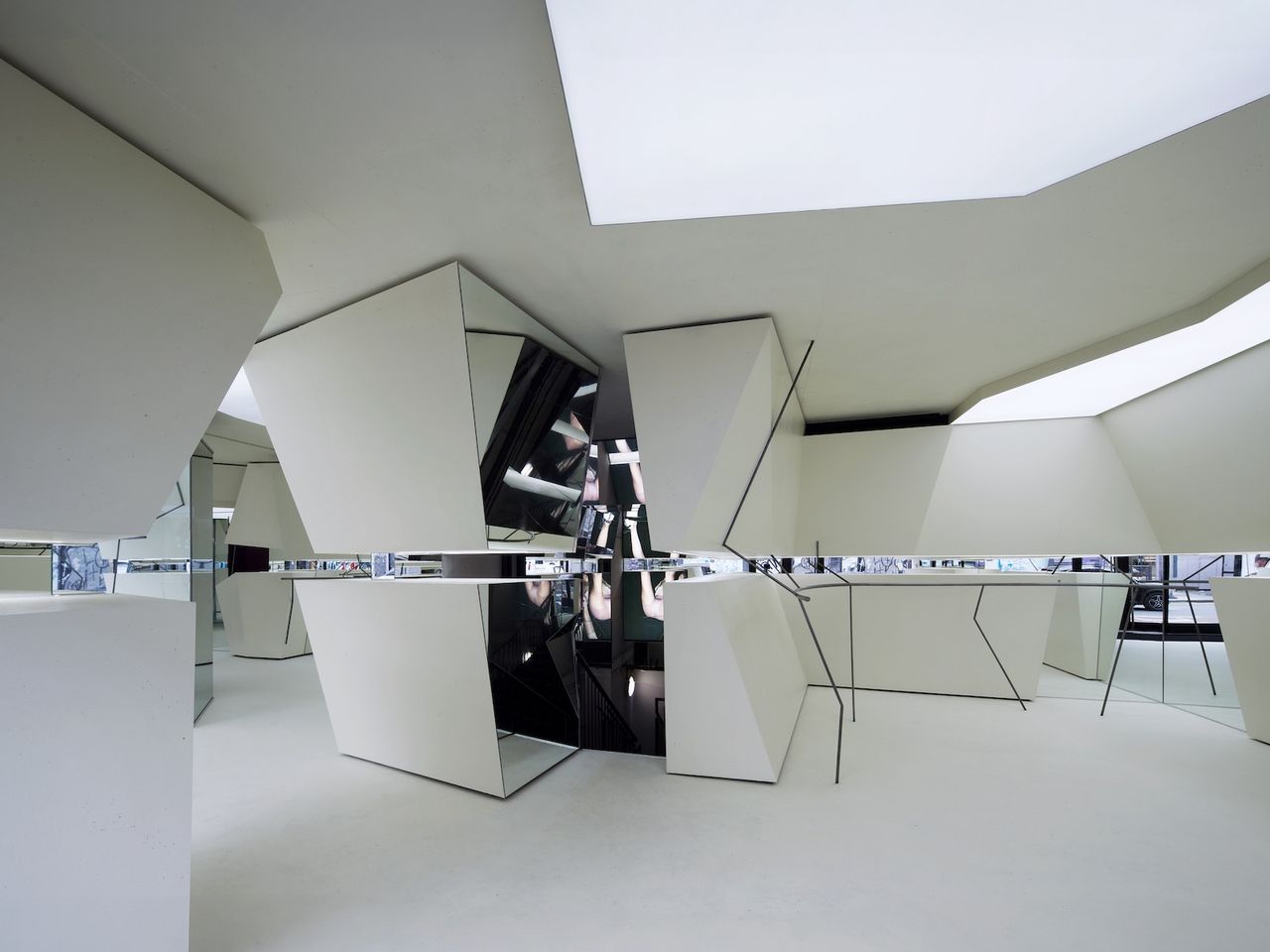 Is VoyeurVoyeur London’s most stylish new fashion store?