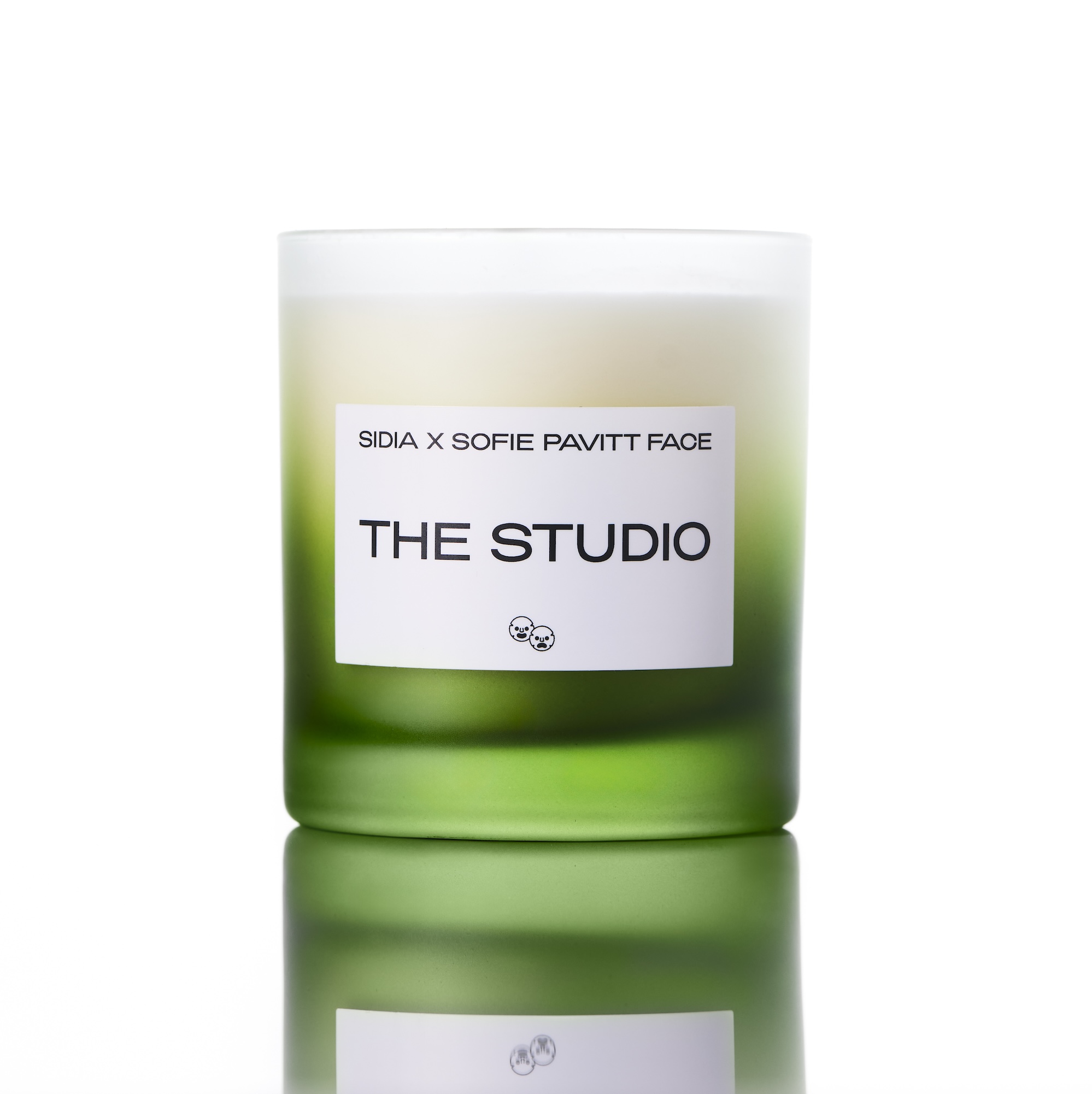 Sofie Pavitt Face, The Studio