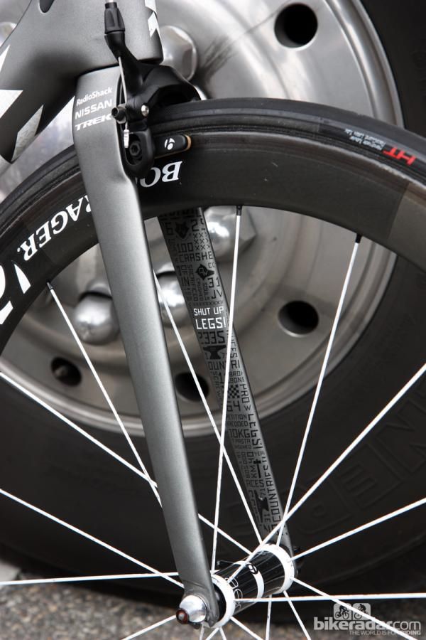 It's about time Jens Voigt (RadioShack-Nissan-Trek) got a custom painted bike, no?