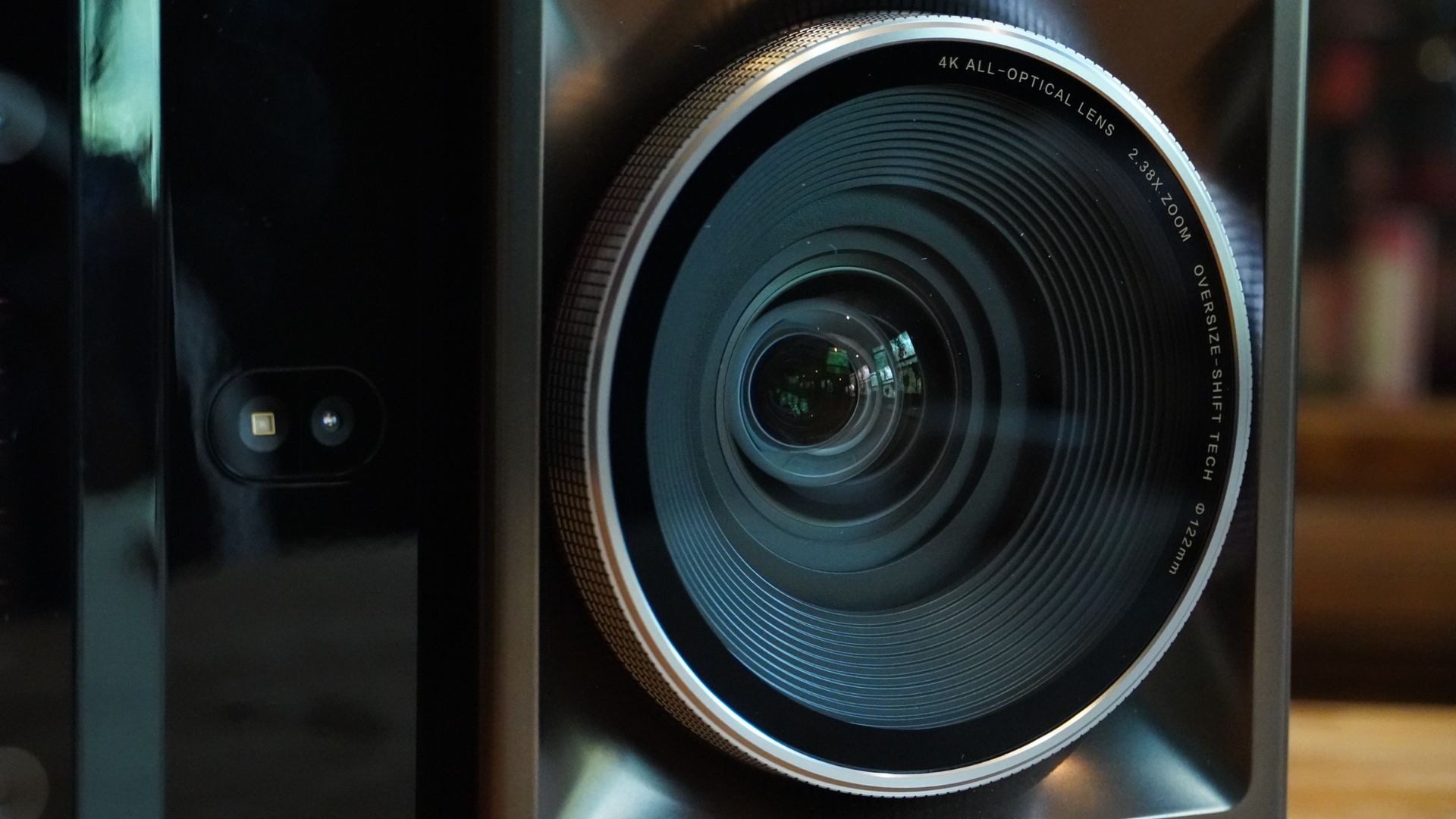 A closeup of the Hisense XR10 lens.