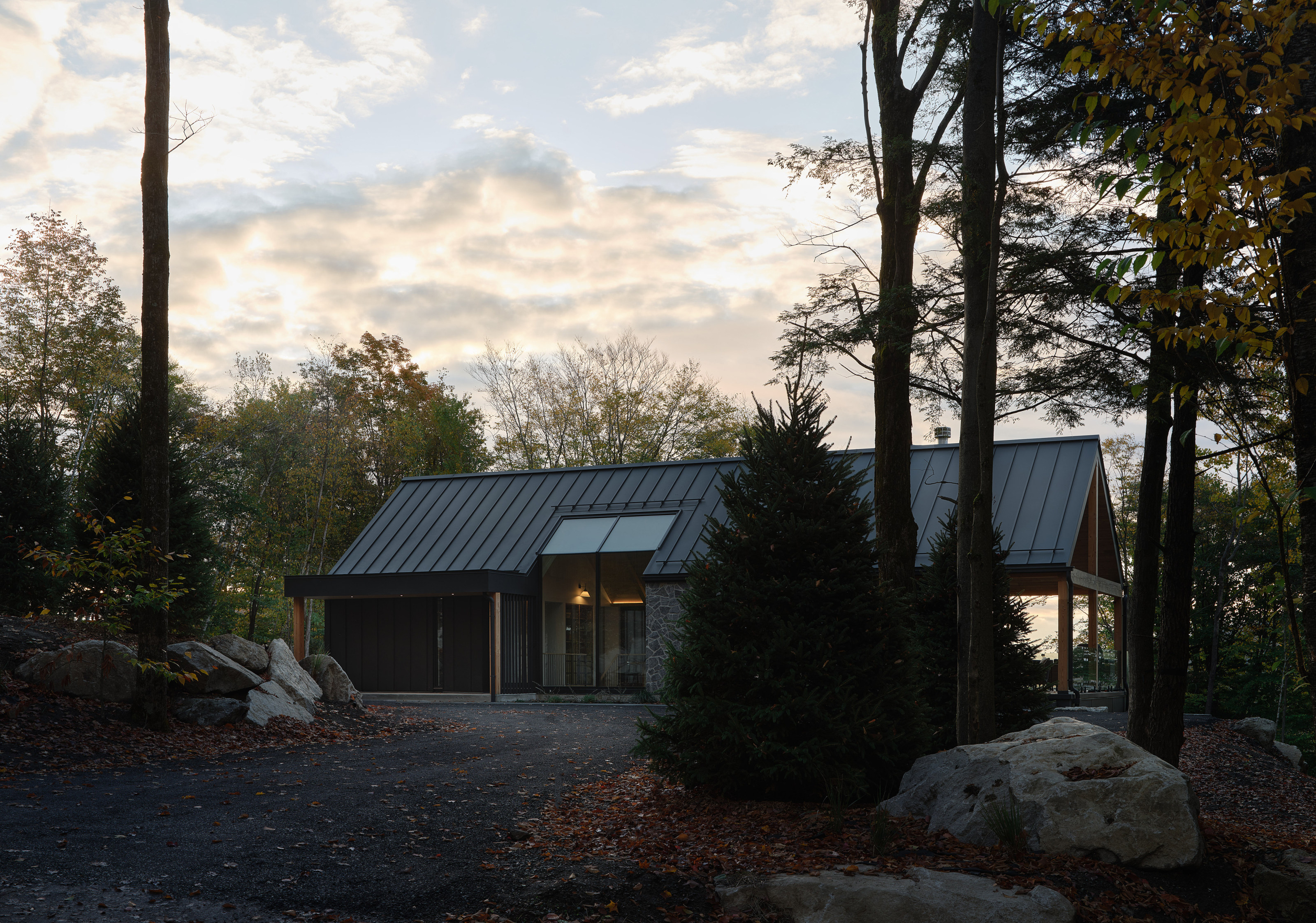 Mountainside Residence in Bromont, Quebec, by Muuk Architecture