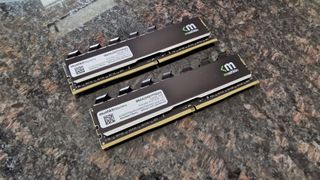 Mushkin Blackline DDR4-2400 16GB