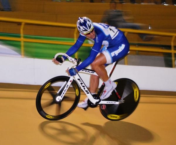 Dario Angel Colla (Argentina) in action in the men's scratch race.