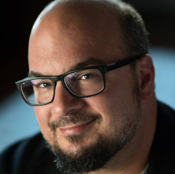 Sinclair Makes Deal with Producer Anthony Zuiker for Original Content