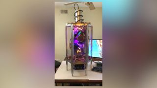 A screenshot of LarBearLair's spinning PC