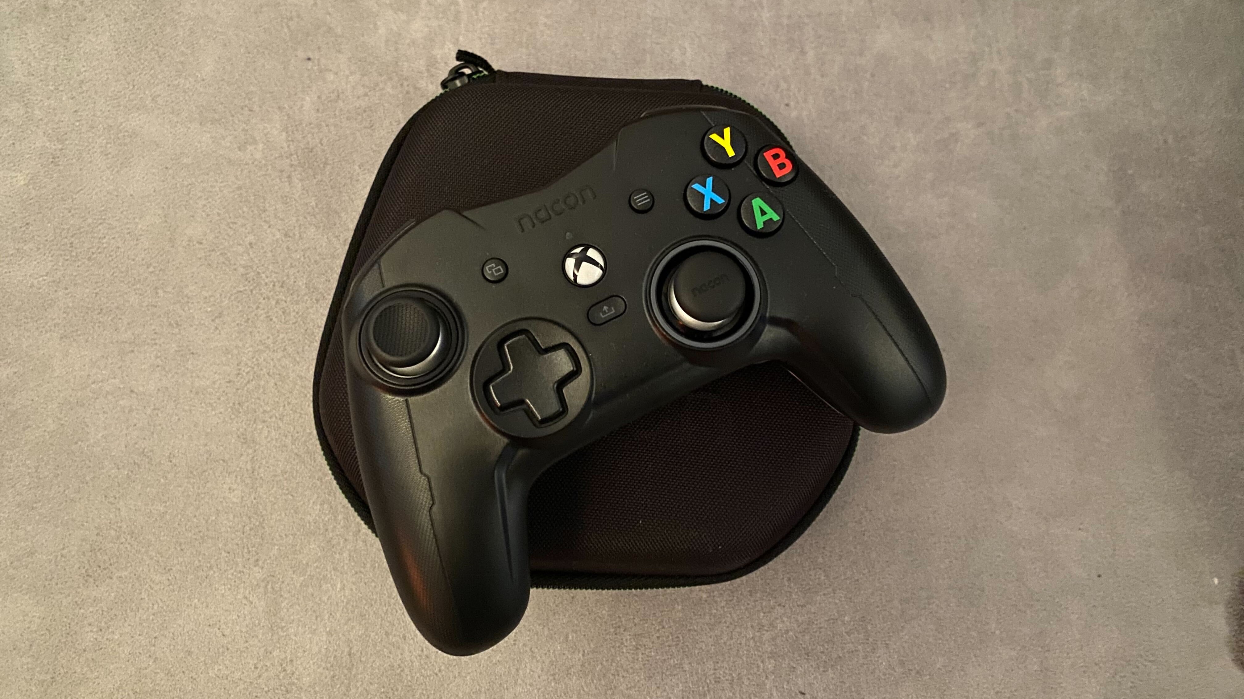 Nacon Revolution X Pro Controller