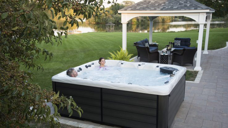 Best hot tubs: Master Spas