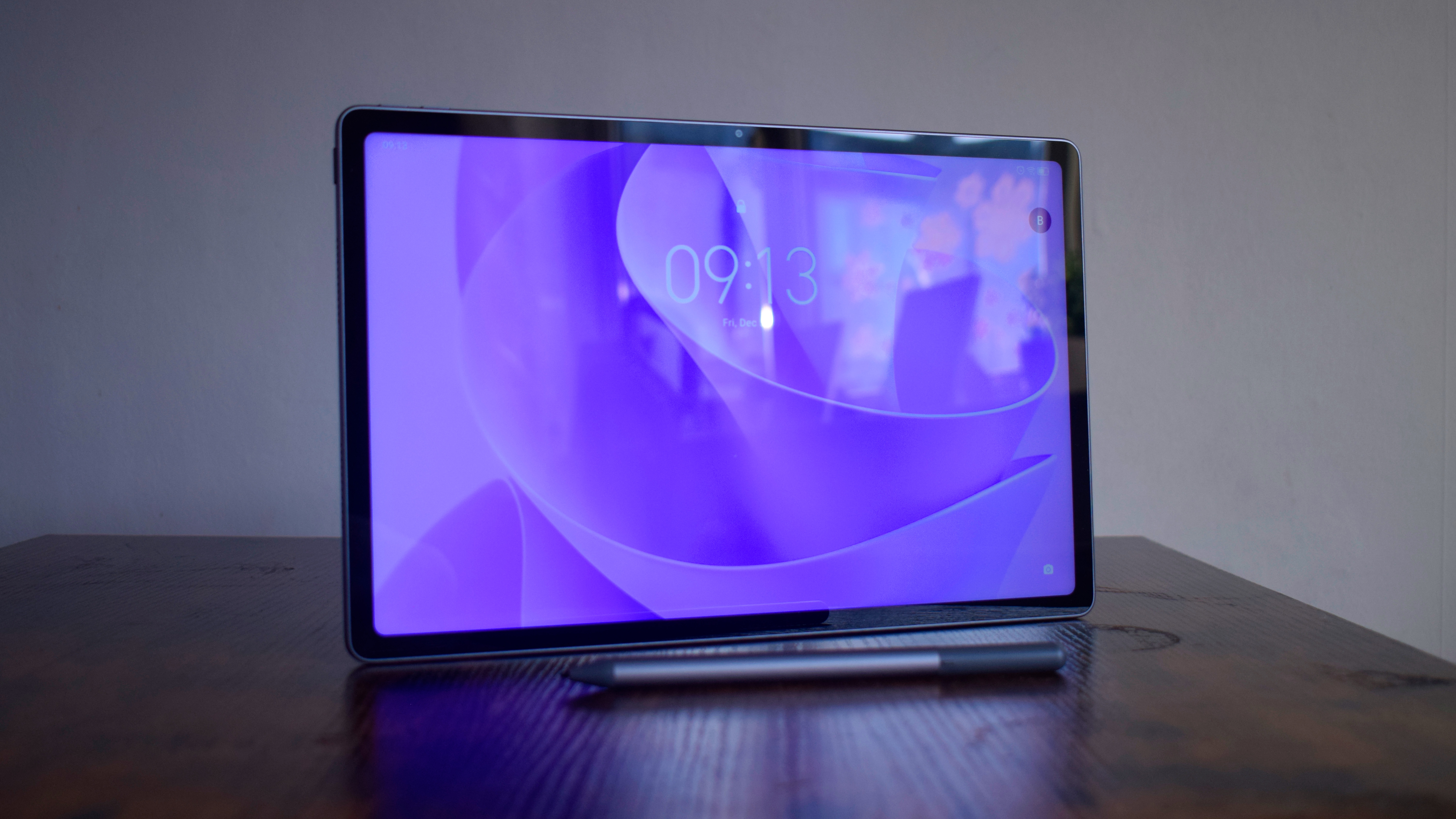 The Lenovo Idea Pad Plus on a desk