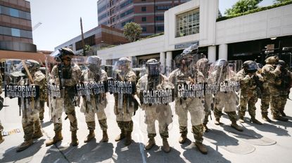 National Guard troops arrive in Los Angeles