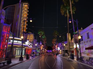 Disney California Adventure Hollywood Studios empty street