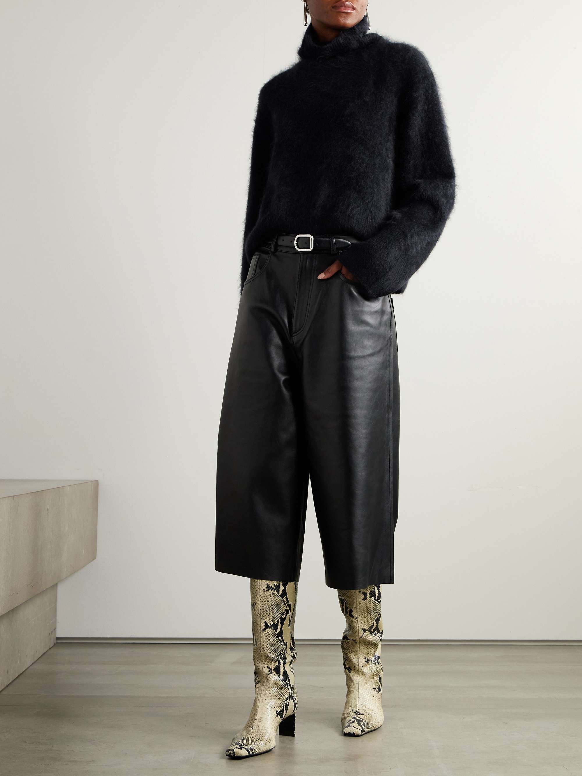 Floren Brushed-Cashmere Turtleneck Sweater