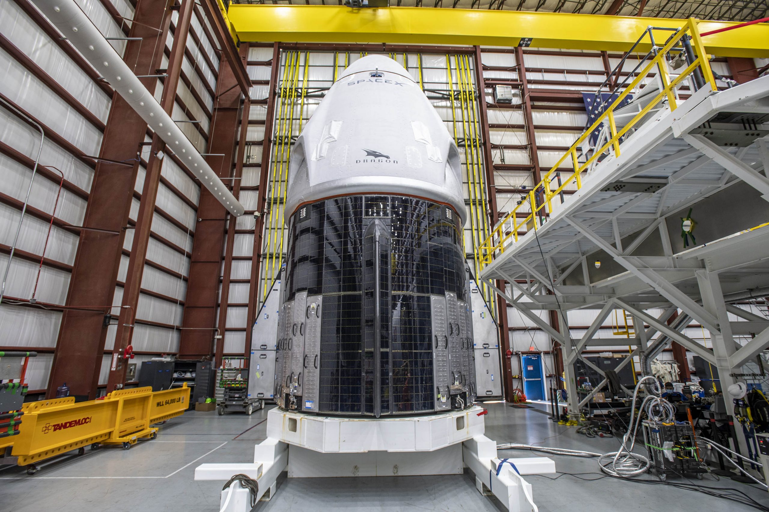 La nave espacial Crew-1 Crew Dragon de SpaceX lanzará el primer vuelo comercial operativo de la tripulación de la NASA el 14 de noviembre de 2020.