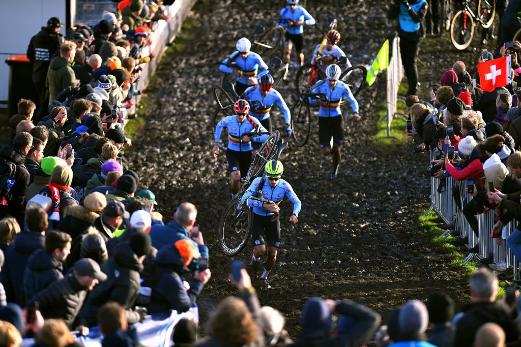 COL DU VAM DRENTHE NETHERLANDS NOVEMBER 07 A general view of Quinten Hermans of Belgium competes while fans cheer during the 19th UEC European Cyclocross Championships 2021 Mens Elite EuroCross21 UECcycling on November 07 2021 in Col du Vam Drenthe Netherlands Photo by Luc ClaessenGetty Images