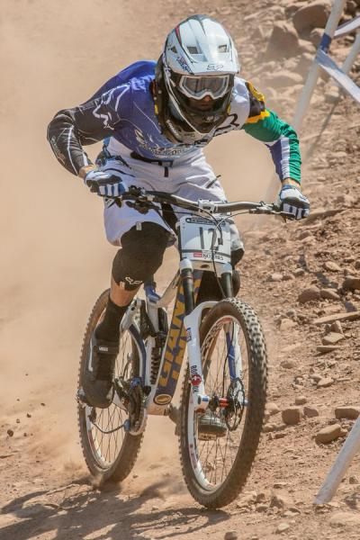 Andrew Neethling (Giant Factory Off Road Team) - fourth qualifier