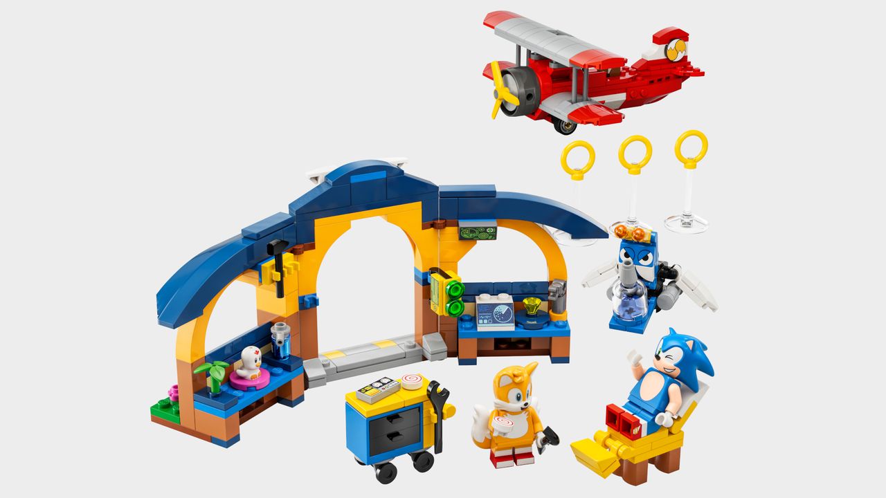 Tails&rsquo;s Workshop and Tornado Plane set and box