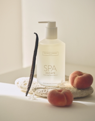 Spa Escape Hydrating Moisturising Cleanser | the White Company