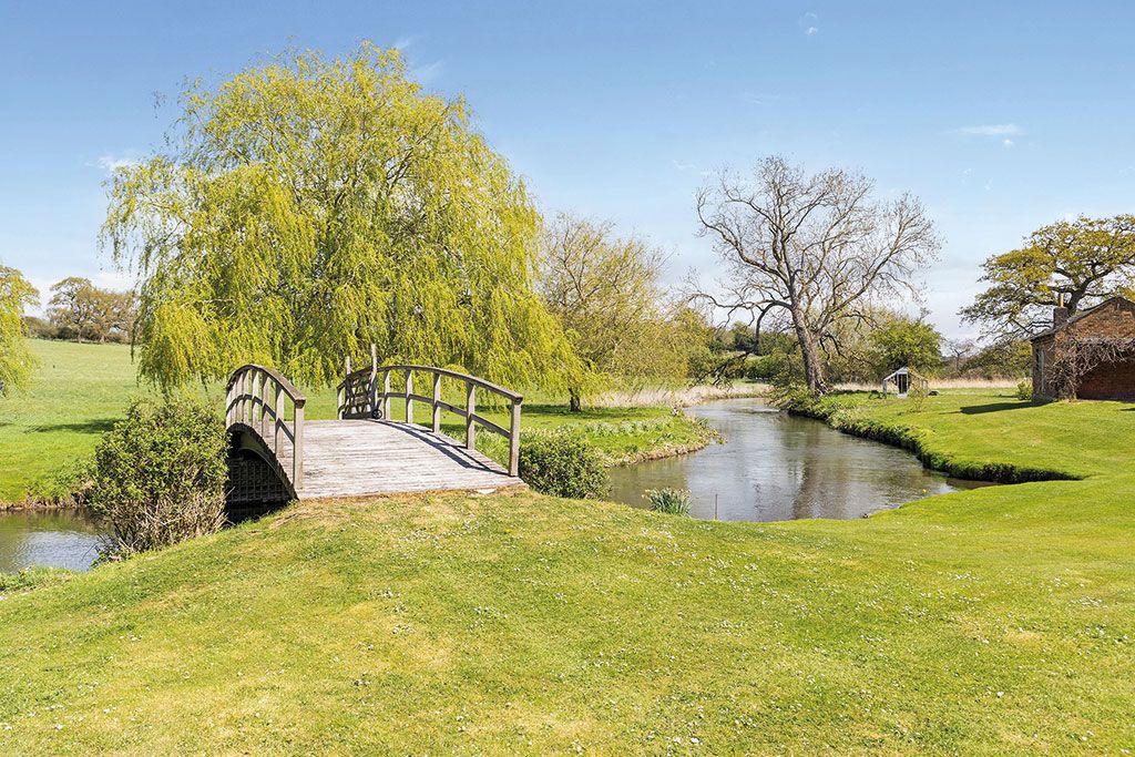 Riverside properties for sale: Bayfordbury Park Farm, Hertford, Hertfordshire.