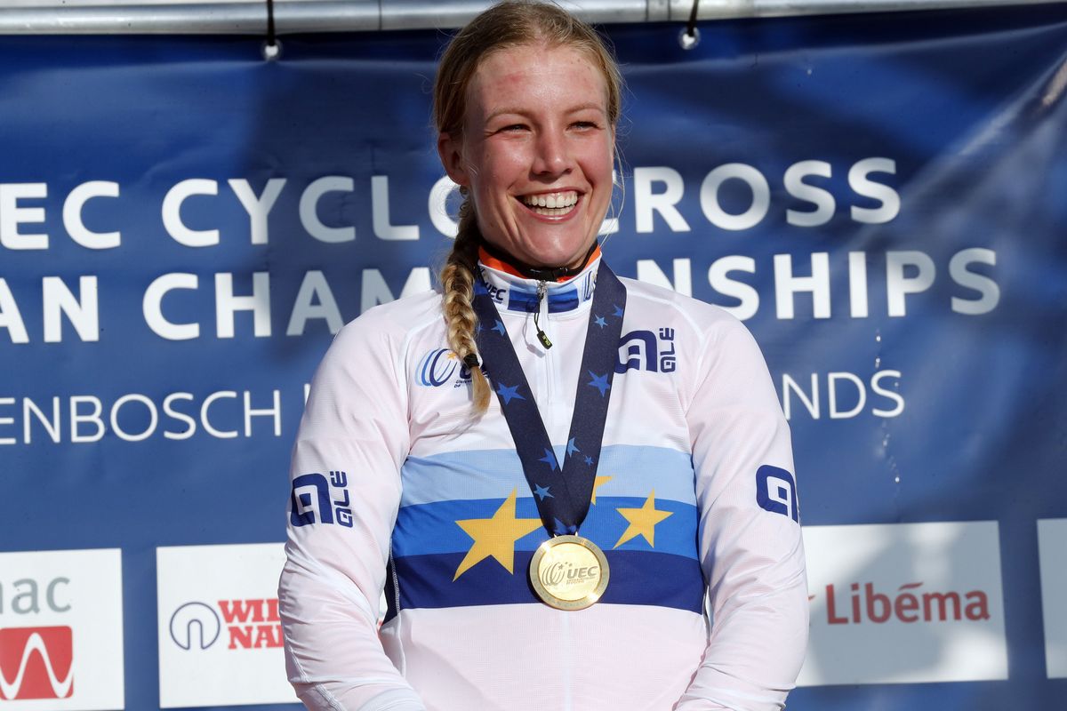 All smiles from Annemarie Worst on the podium