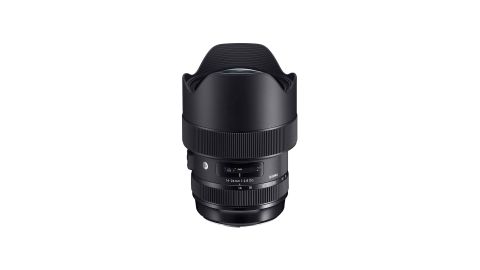 Image shows the Sigma 14-24mm F2.8 DG HSM ART lens against a white background.
