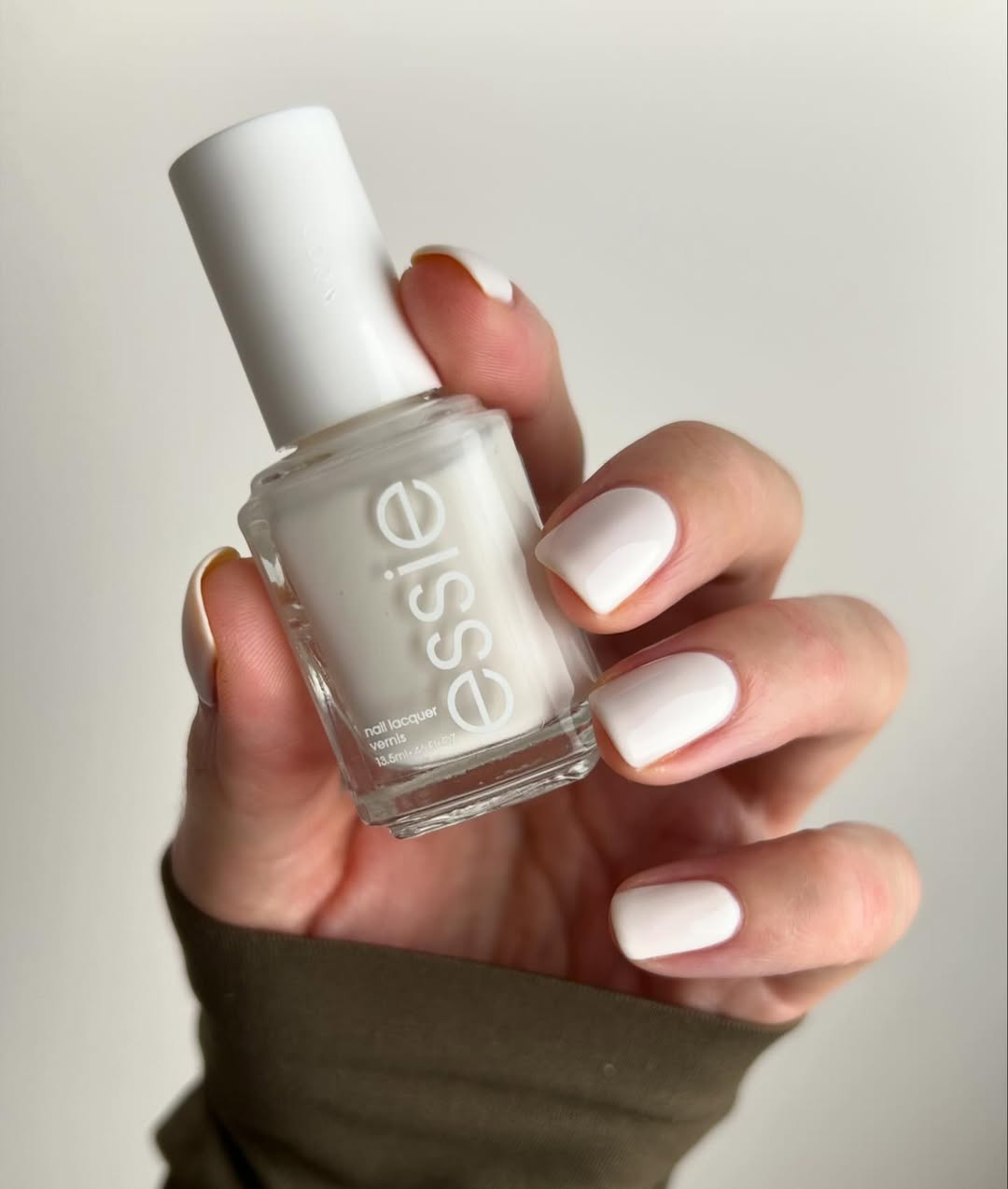@nailsncolour - marshmallow nail trend