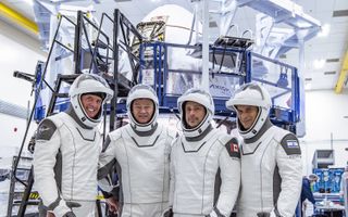 The crew consisting of pilot Larry Connor of the United States, commander Michael López-Alegría of Spain and the United States, and mission specialists Mark Pathy and Eytan Stibbe from Canada and Israel.