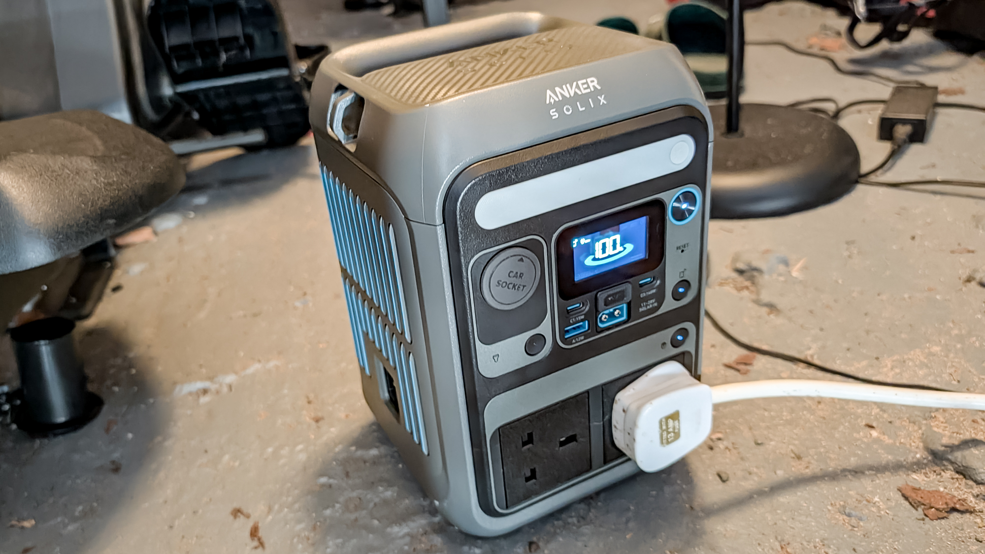 anker solix c300 solar generator images
