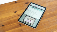 Apple iPad (2025)