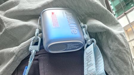 JisuLife Neck Fan Life5 around waist.