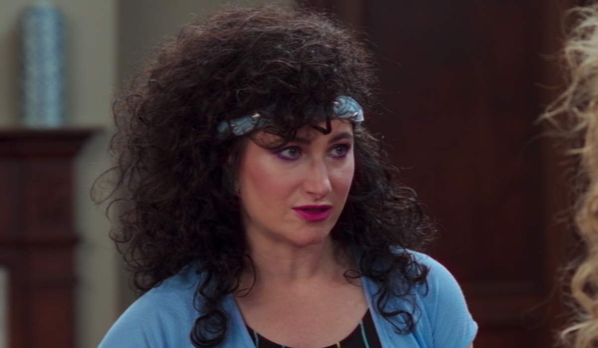 wandavision agnes breaking fourth wall in episode 5