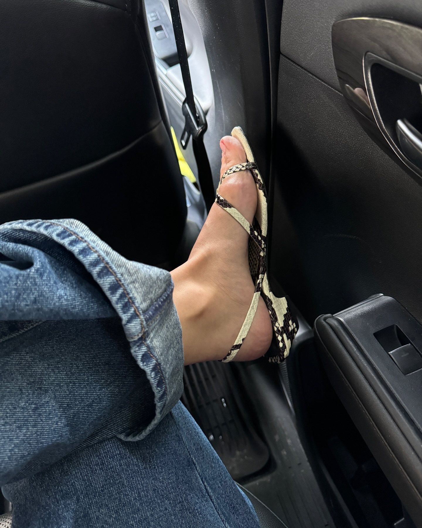 popular sandal trends
